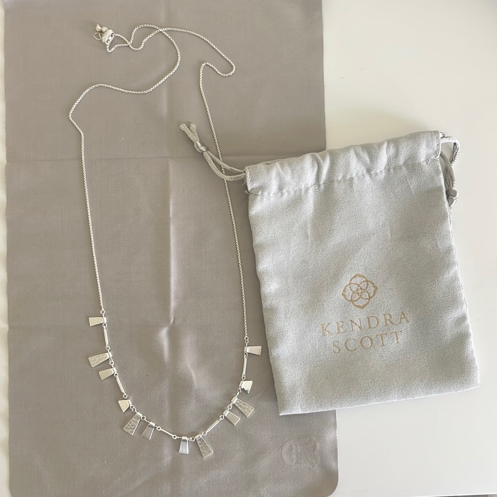 Kendra Scott necklace; silver; adjustable
